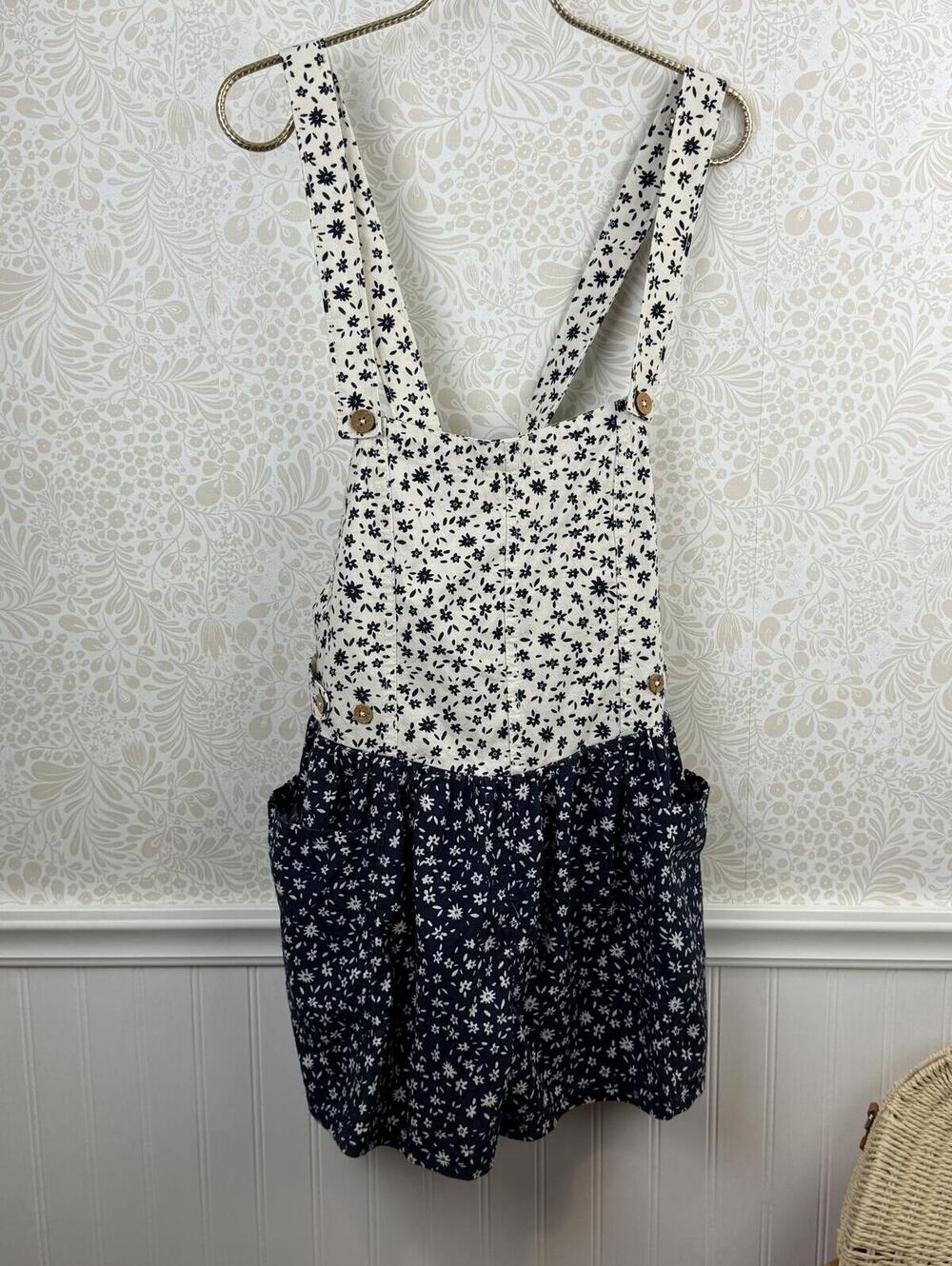 Free People Navy and White Palm Bay Printed 3" Shortails - Size - Small - NWOT - Picture 9 of 9